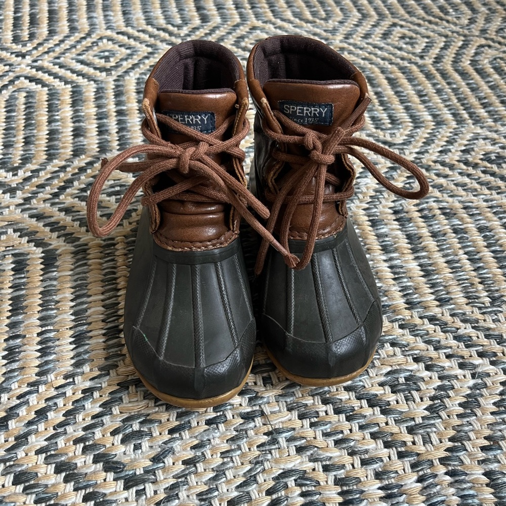 Sperry Kids Brown and Dark Green Duck Boots
